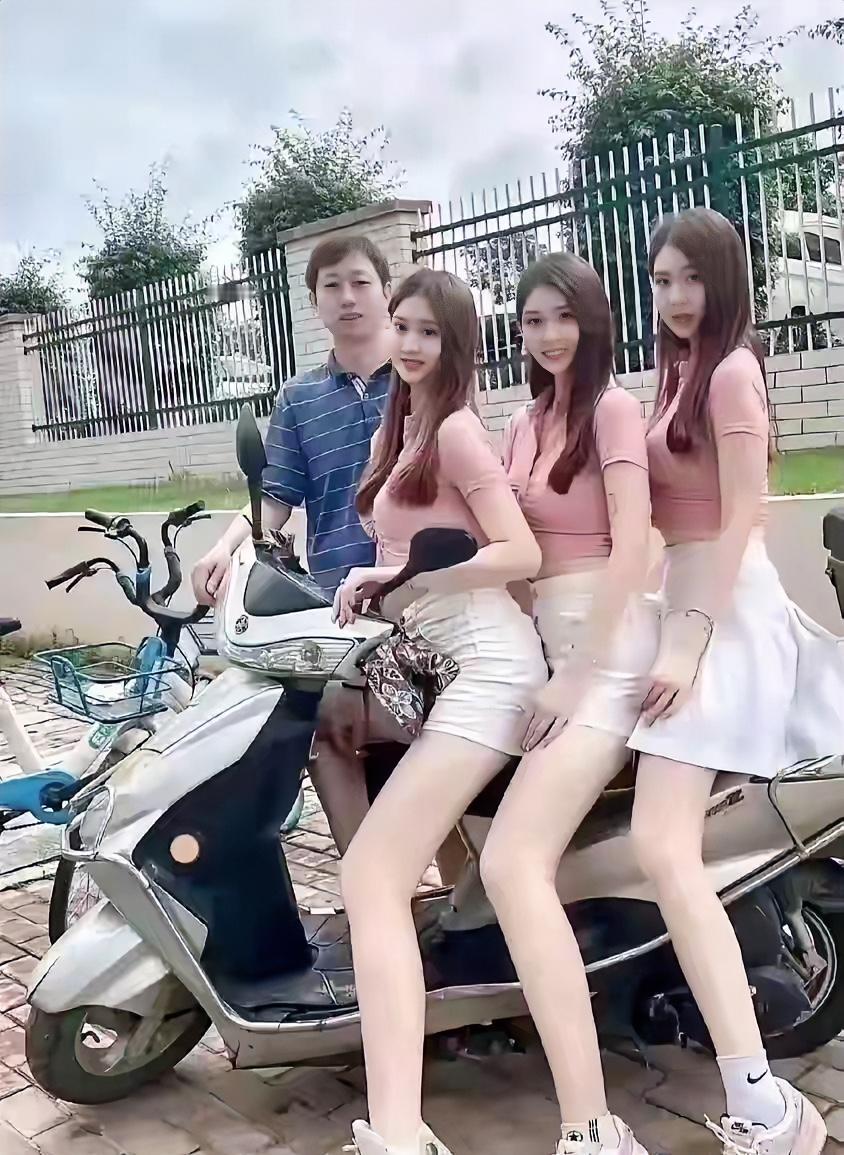 过去，重男轻女的思想，就像个赖着不走的老顽固一样深入人心，家家户户都盼着生个带把