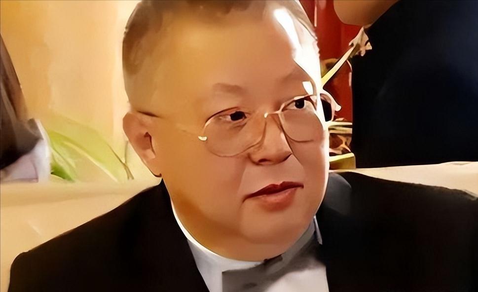 万万没想到，2019年香港动乱的幕后金主，竟是个“爱国”商人，他人前自居“爱国华