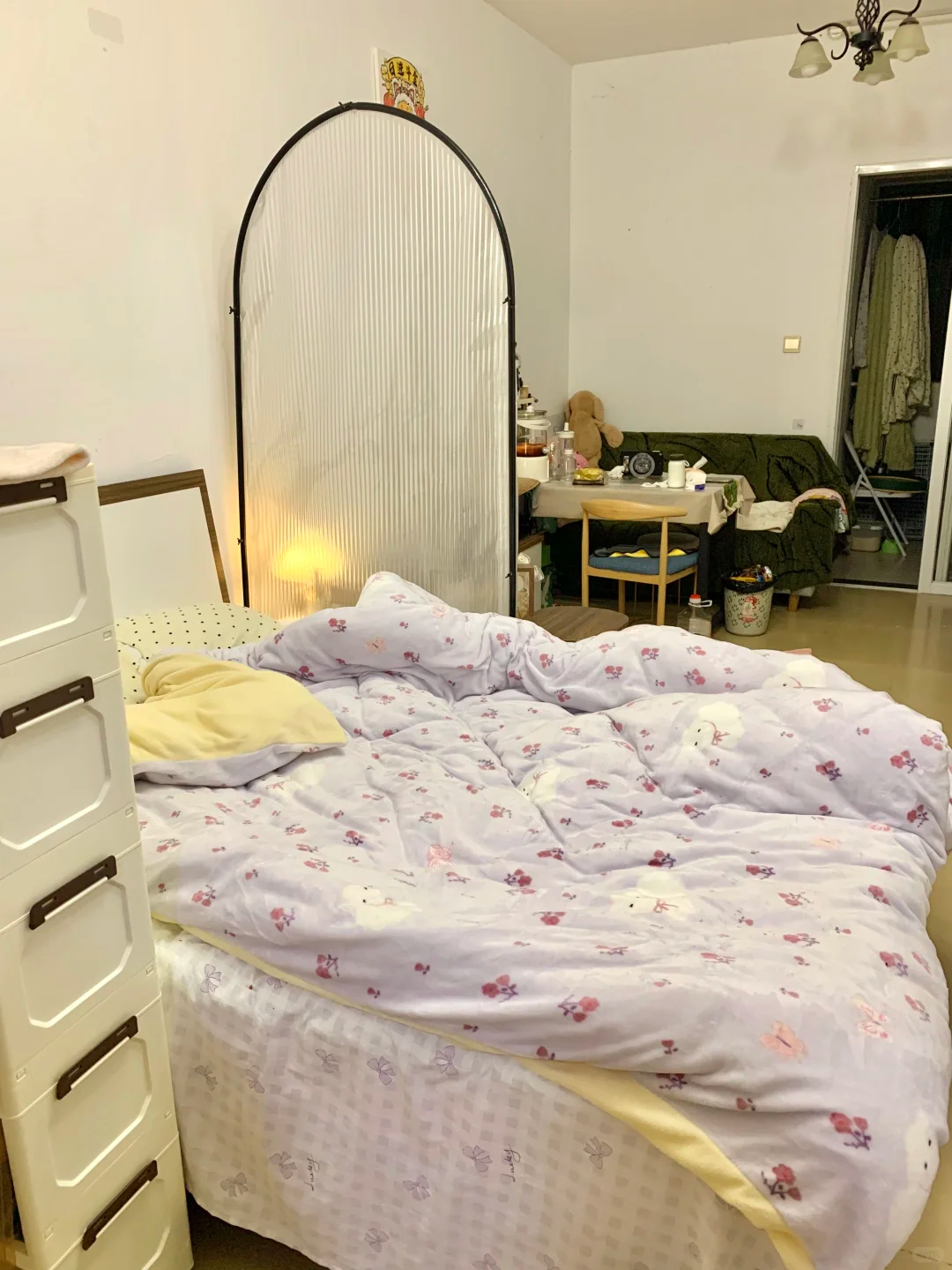 专家来为租房市场发展支招了啥是机构化租赁？专业机构收房统一装修，配管家维修服务。