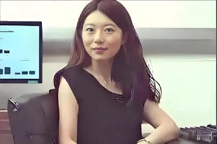 河南新乡，何碧玉这个名字最近又被翻出来讨论，起因就是一段广为流传的话，说她宁愿在