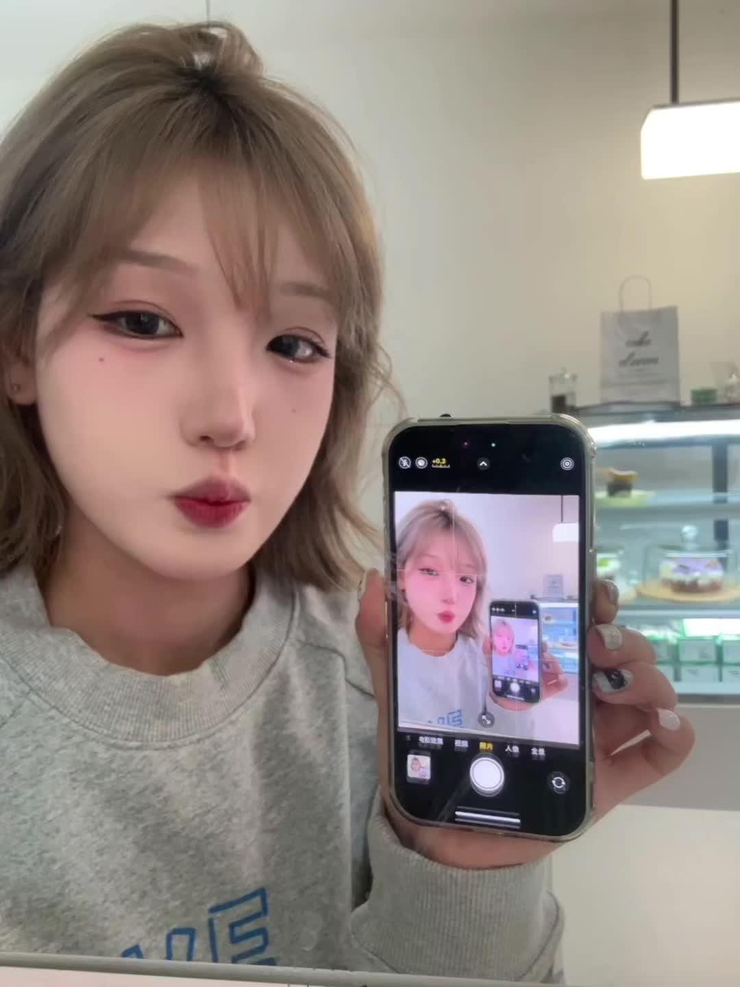 过去的事情就不要再去想了