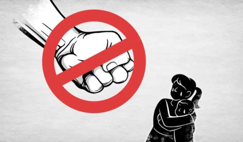 #你支持家暴入刑吗?#家暴入刑是一个在现代社会中越来越受到关注的话题。随着人们对