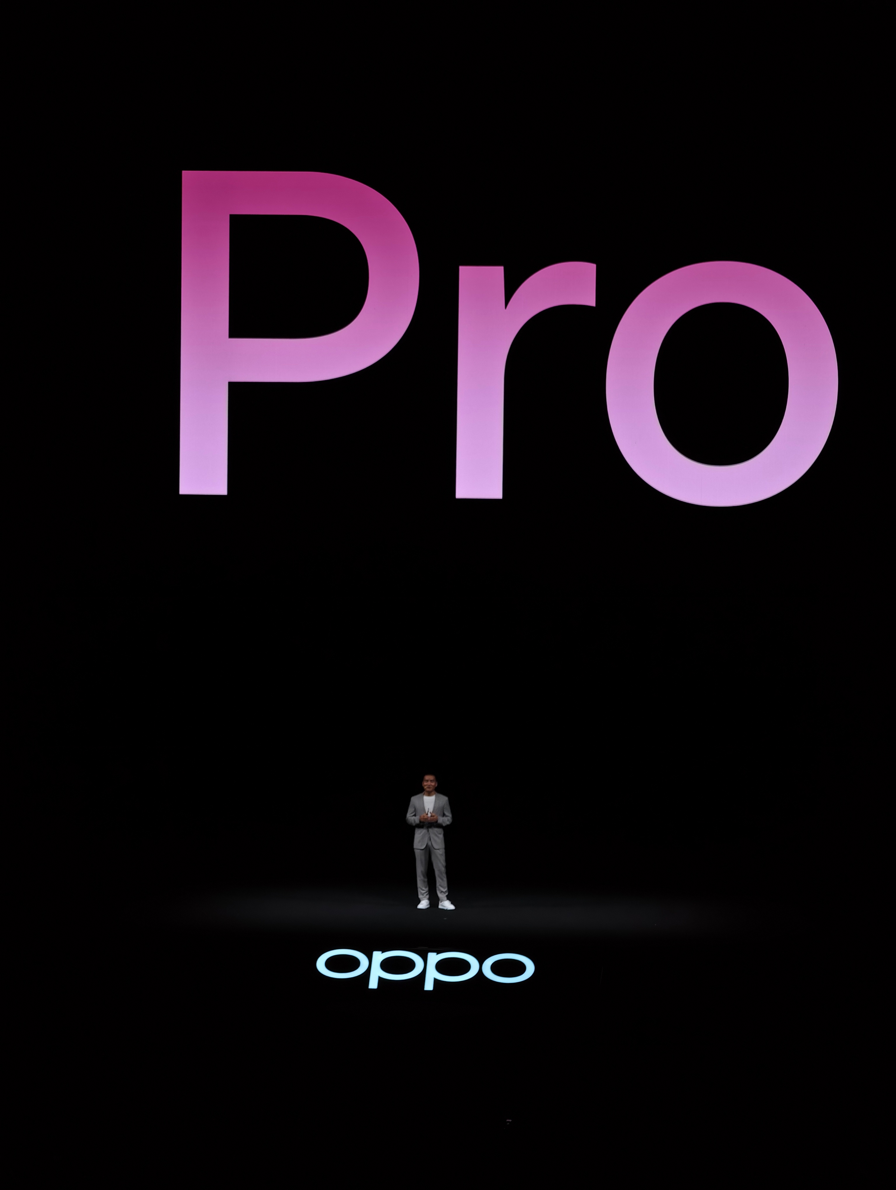 OPPOFindX9标准版超Pro Find X9 标准版这波太懂用户了！性能上