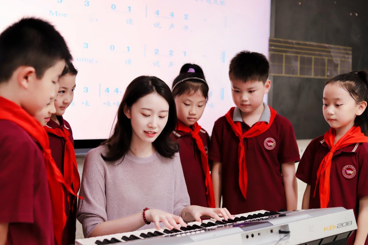 到底是取消统一期末考试还是取消期末考试？

 取消期末统考和取消期末考试，这是不