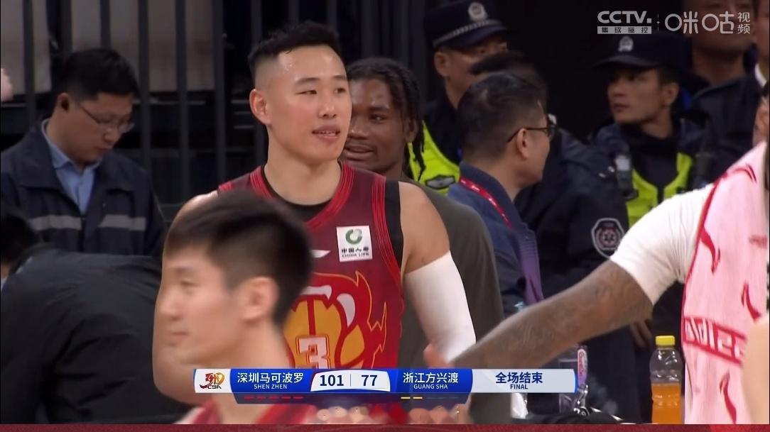 我去。。。。。深圳队今天这么牛？赢广厦24分 
