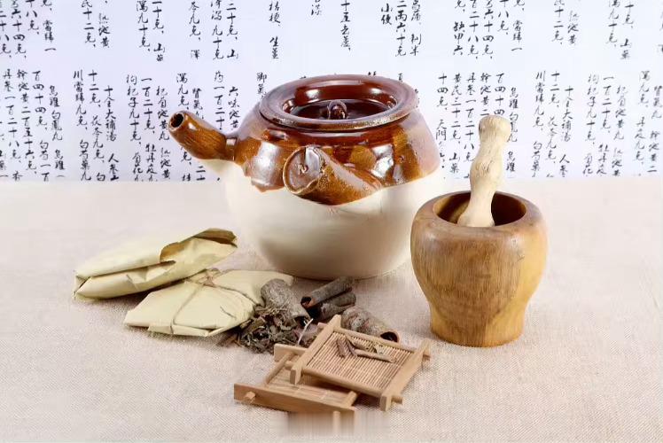 逍遥丸除了疏肝解郁，搭配这5个中成药，作用翻倍！大家都知道心胸烦闷的时候，来两颗
