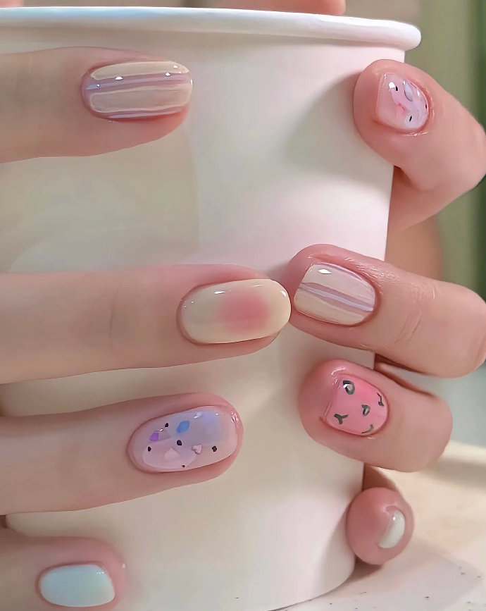 显白又耐看的神仙美甲合集💅这谁顶得住啊！！！ ​​​