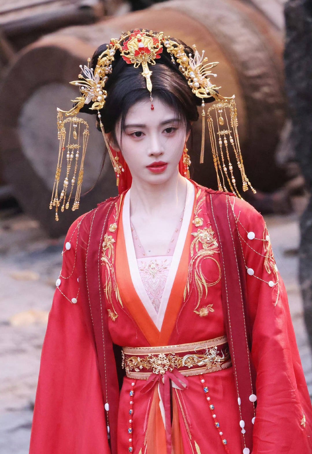 姜黎非美出次元了 我们小鞠好适合漂亮裙裙 ​​​