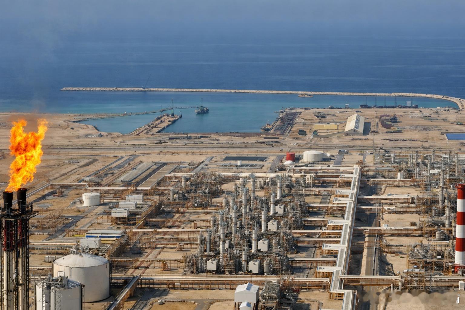 伊朗说中东三国石油设施成为合法打击目标伊朗最大气田遇袭，油价再被点燃，市场担心的