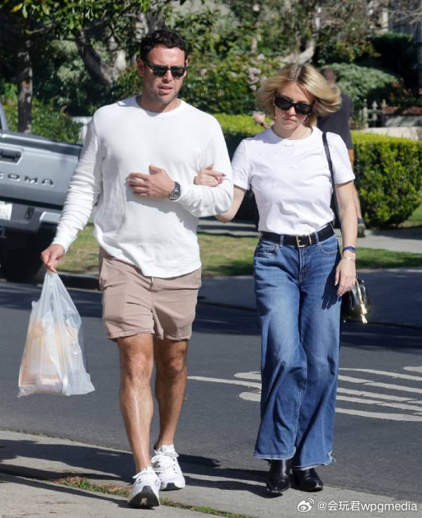 悉尼妹被拍到约会上周，「悉尼妹」Sydney Sweeney 在《Cosmopo