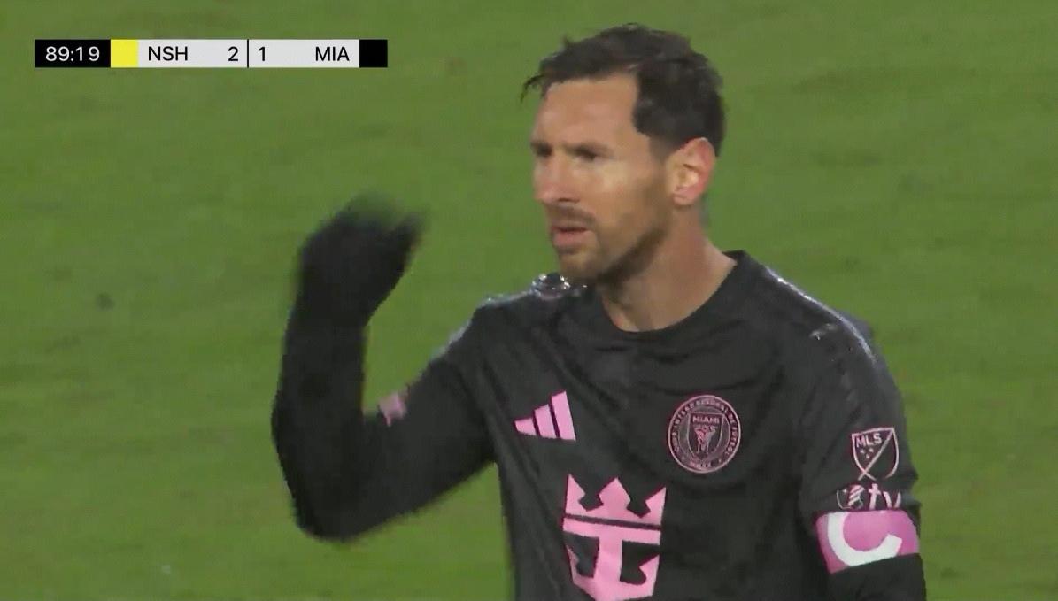 梅西第89分钟进球，但也拯救不了迈阿密国际！他们在季后赛首轮第二场1-2输给了纳