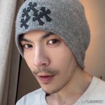 向佐告诉所有男人一个道理
那就是男人娶老婆真的要听妈妈建议，恋爱可以随便谈，但是