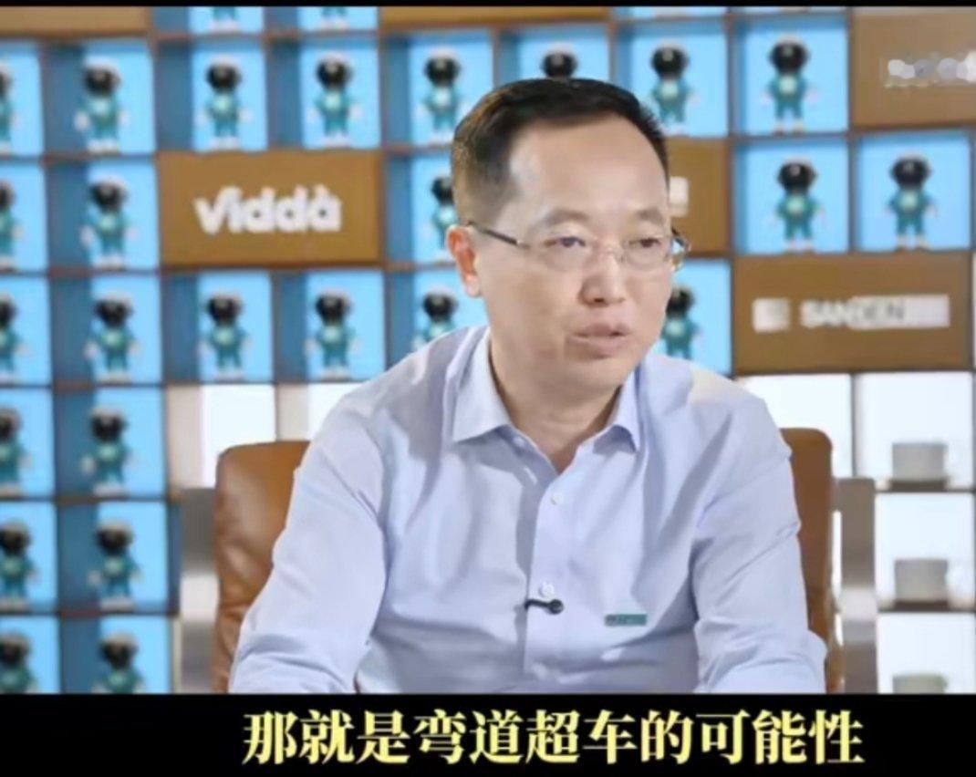 中国企业在科技赛道上跑出加速度了 AI算力提升百倍，产品迭代周期缩短一半。但华为