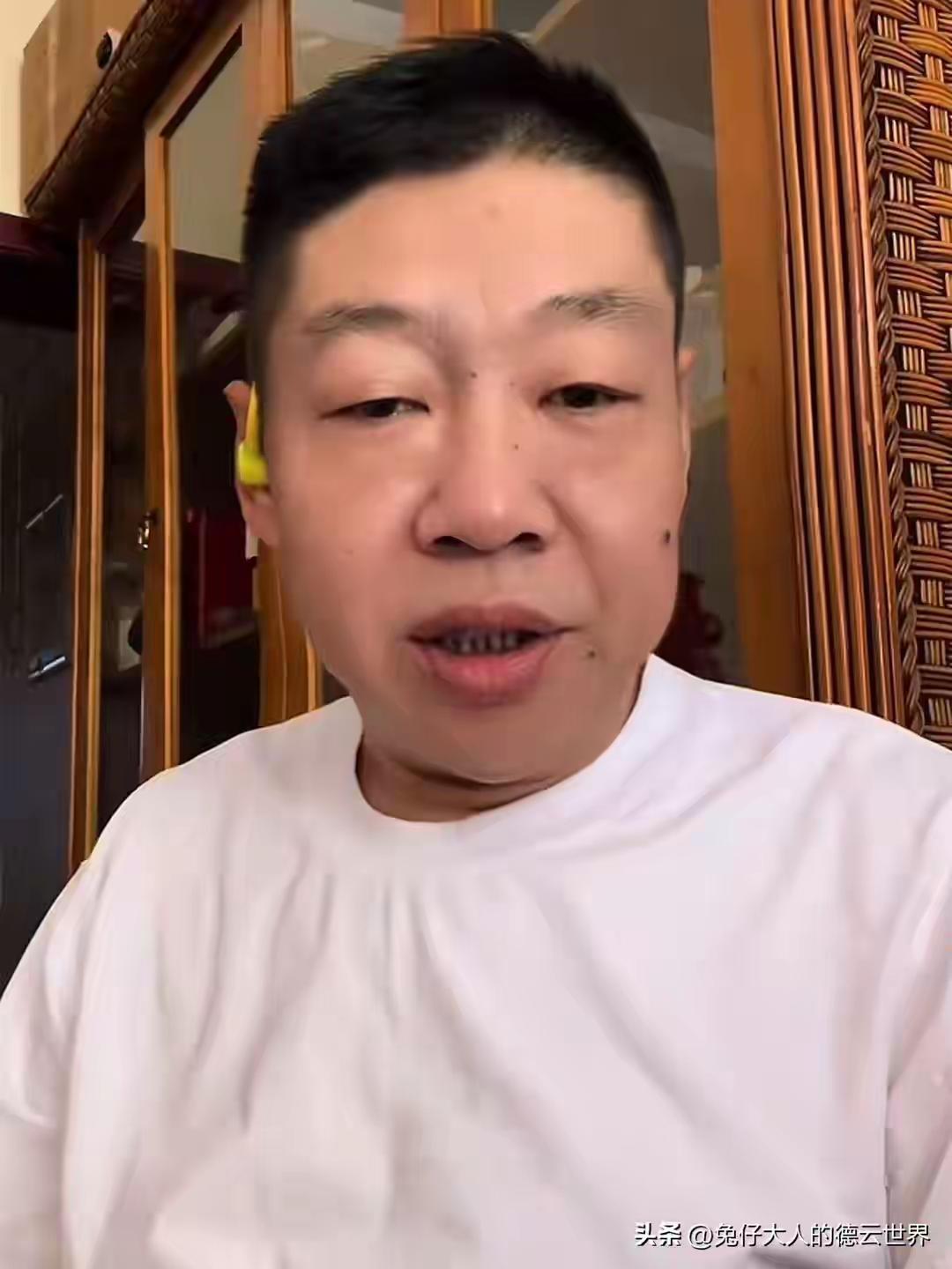 相声赛道风波又起，李鹤彪和刘喆开始反击海公公、让嫂、开窍儿、郑健，怼出来是痛快点