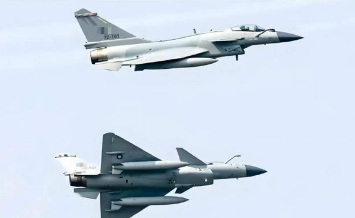 一旦歼10CE降落在平壤，下一秒，美军的F-35、萨德雷达和日本的出云号航母，就