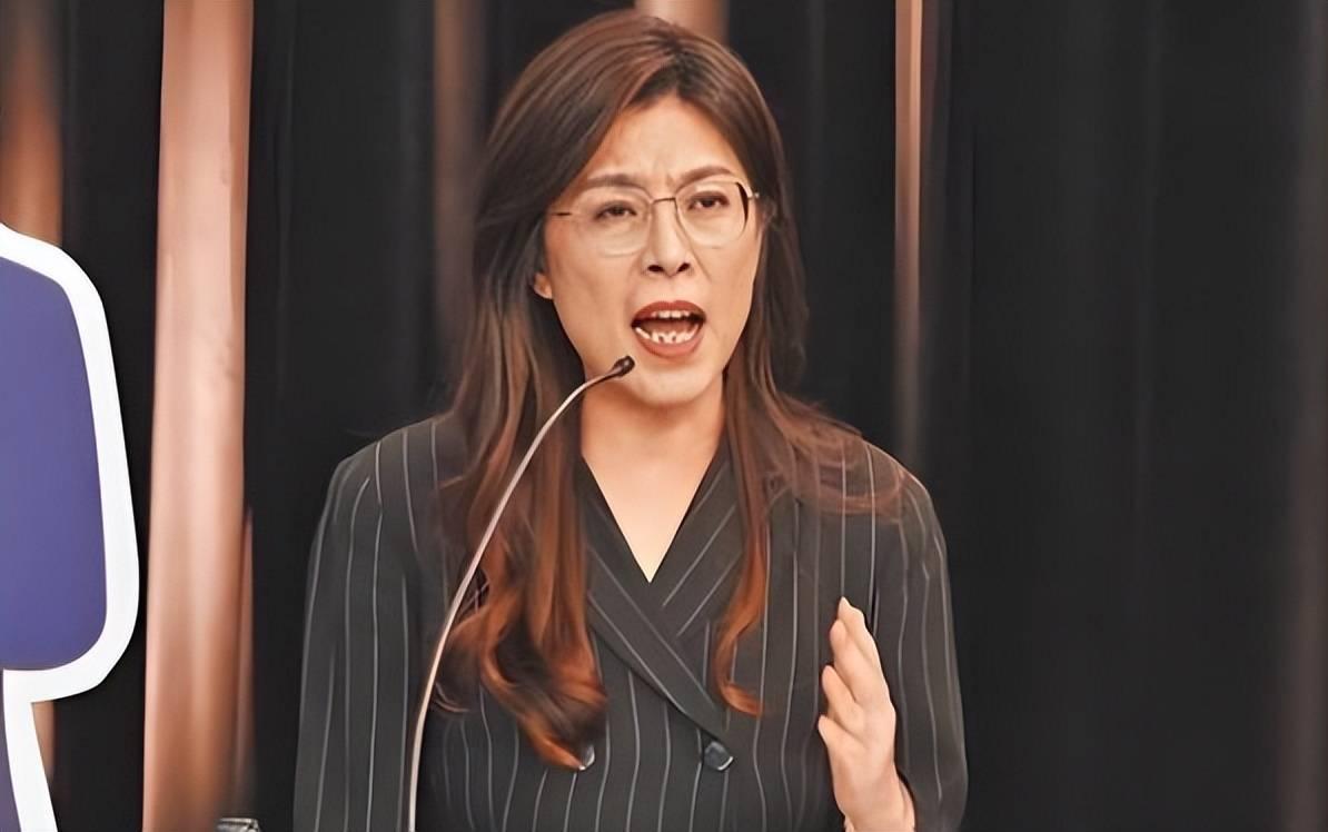 大陆全时待战，特战旅已到台海一线，台军怕啥来啥，郑丽文谈统一。融媒体片《制胜》的