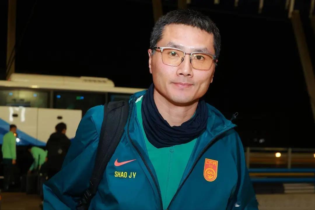 国足赛事速报：6月国际比赛将至，主场迎战东南亚劲旅泰国，客场有望对阵新加坡邵佳一