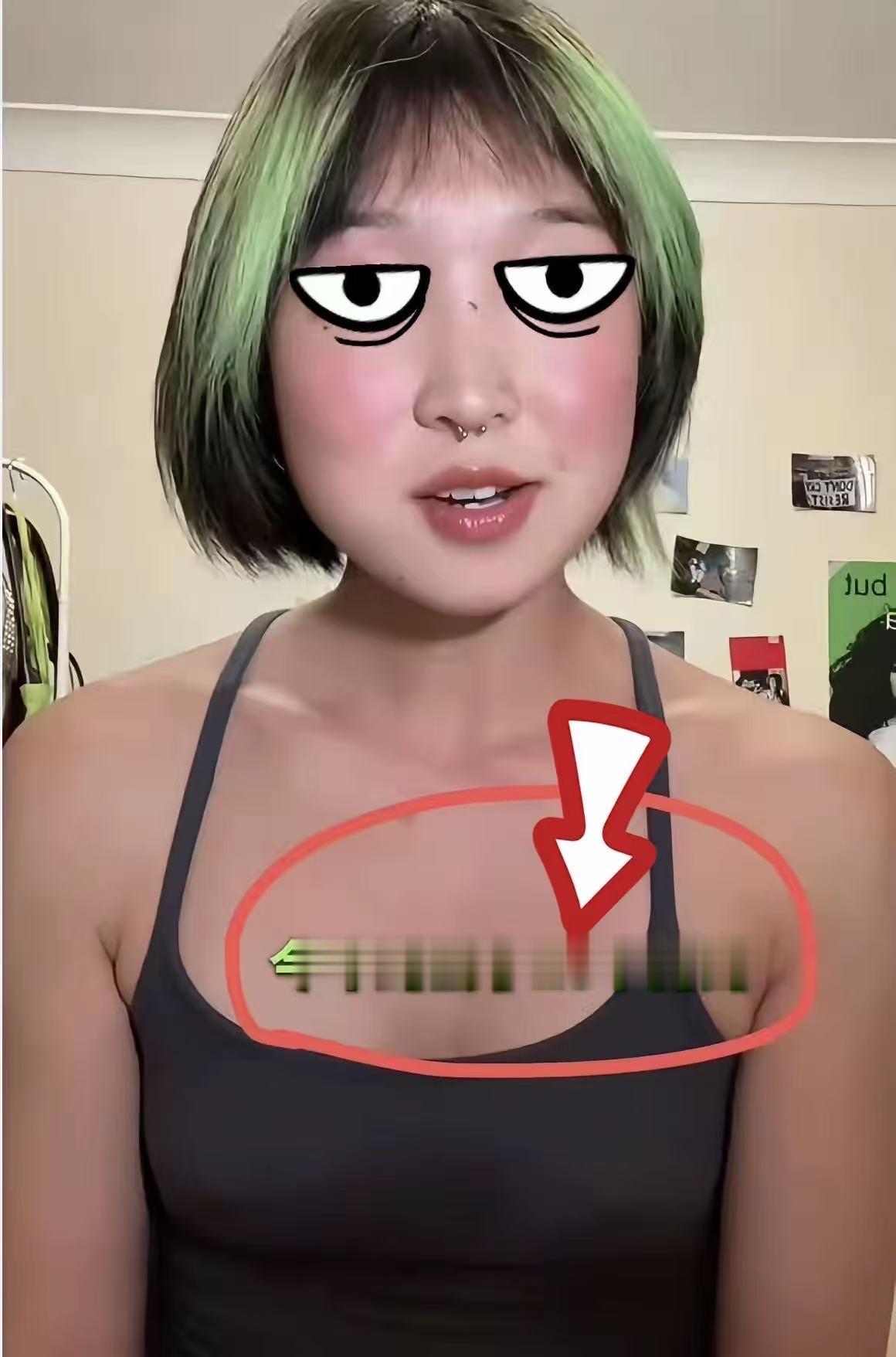 牢A的话含金量真是越来越高！
​一位绿头发、打着鼻钉的英国女留学生在社交媒体上沾