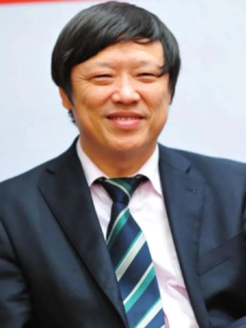 胡锡进是真敢说啊！胡锡进刚刚对美国发表评论表示：美国不是敌人！对美激进不可取！胡
