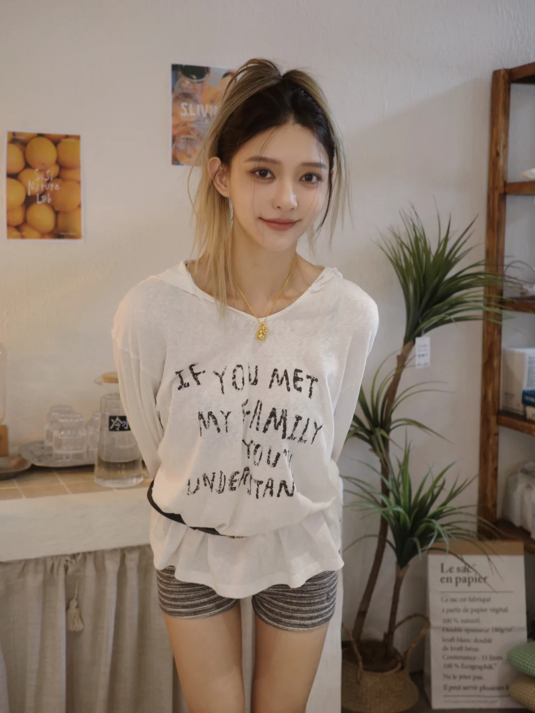 “𝘰𝘯𝘭𝘺 𝘭𝘰𝘰𝘬 𝘢𝘵 𝘮𝘦”