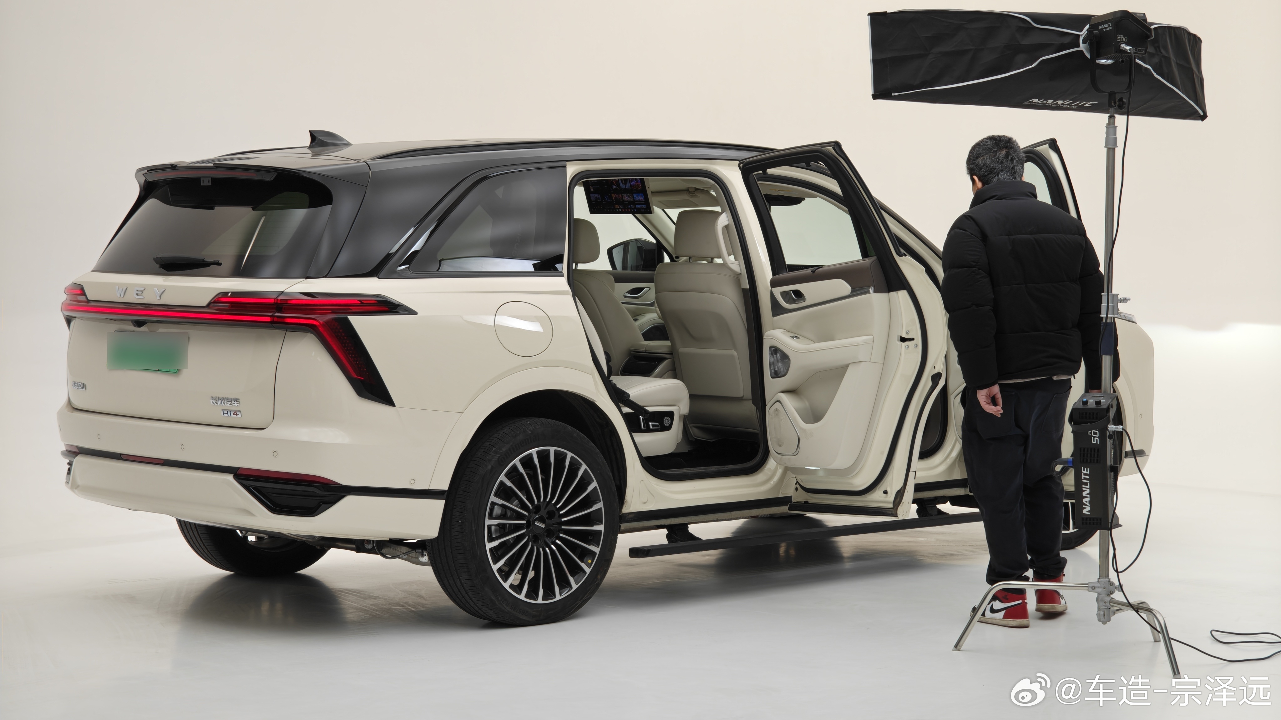 今天拍2026款魏牌全新蓝山这车屏幕竟然有“防晕车点”了，把iPhone那套学来