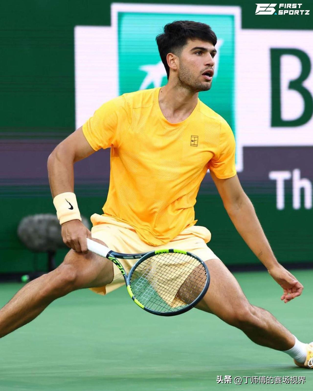 男子网坛公开赛时代室外硬地赛场最长连胜纪录：

🇺🇸吉米·康纳斯 — 55场