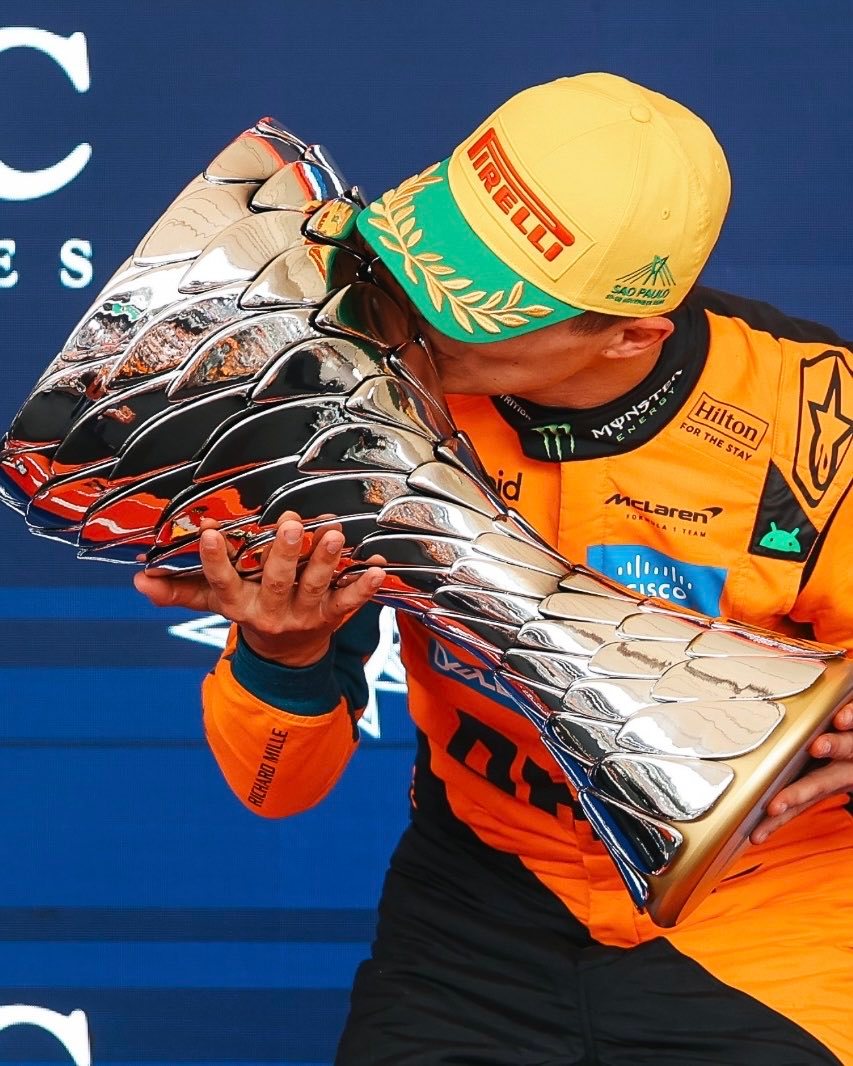 诺里斯生涯第11胜，11场胜利来自11条不同赛道诺里斯夺F1圣保罗站冠军 ​​​