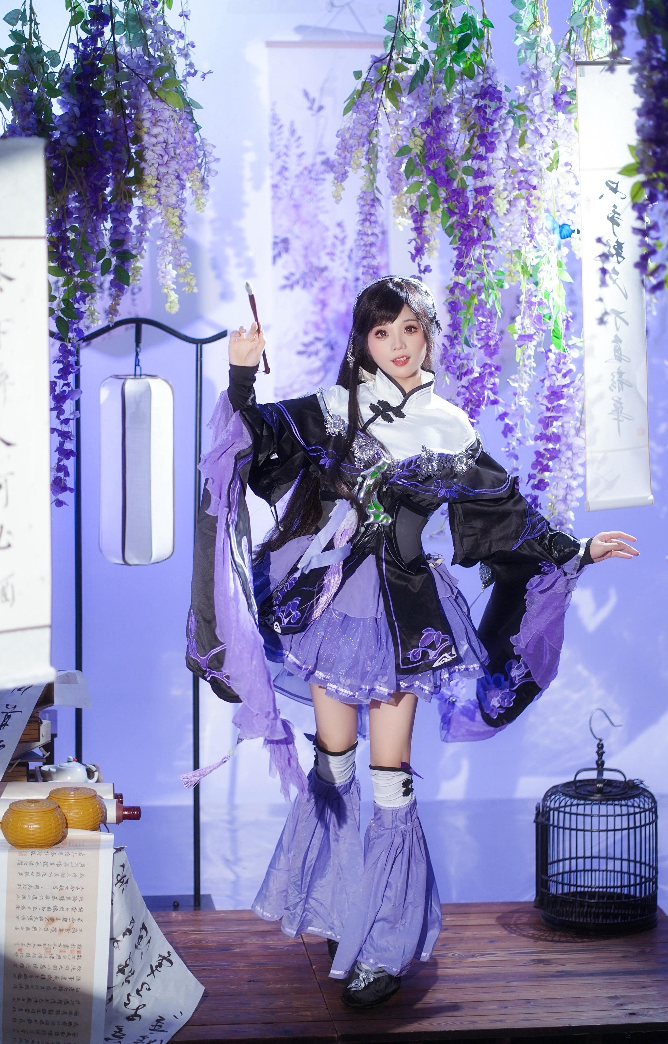 老校服的氛围感谁懂……没说新校服不好看！！只是感觉老校服的武侠味重一点...