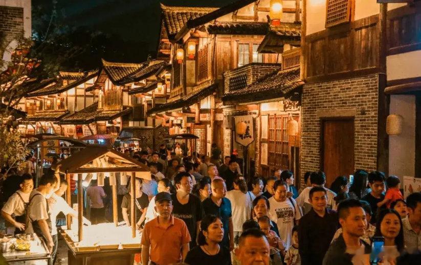 【美团飞猪同程途家回应被立案调查】四家酒旅平台回应被立案调查9月19日，北京市市