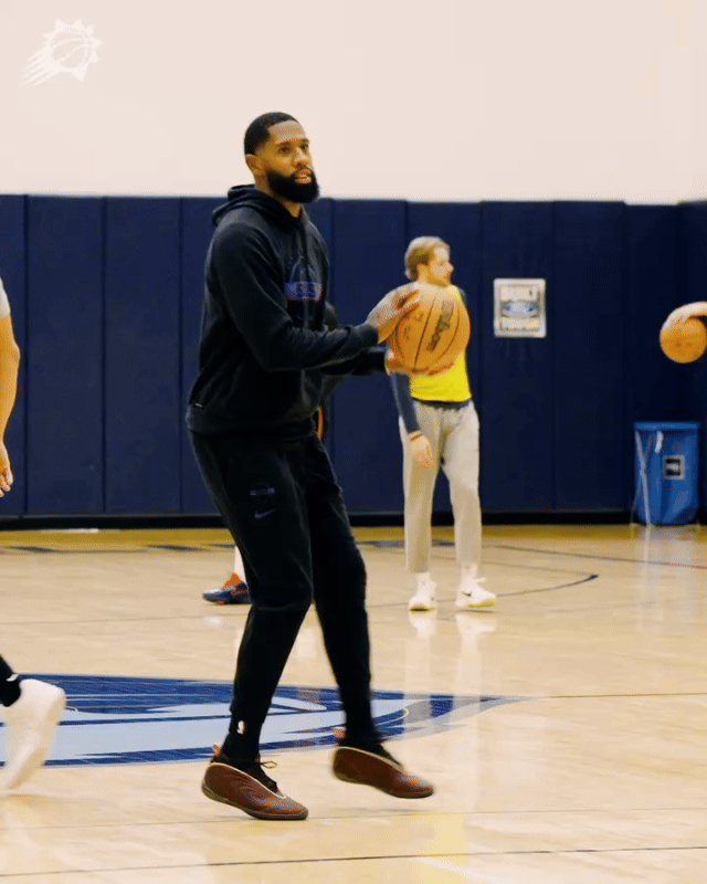 👌 只差6记三分，鸡皮追平队史单赛季三分纪录🔥 只差3记三分，驴哥达成个人赛