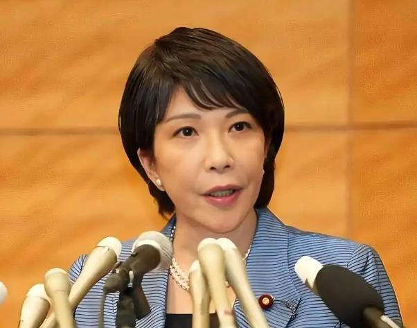 日本这把刀，终于还是落下来了。再过四天，也就是 8 月 16 号，日本经济产业省