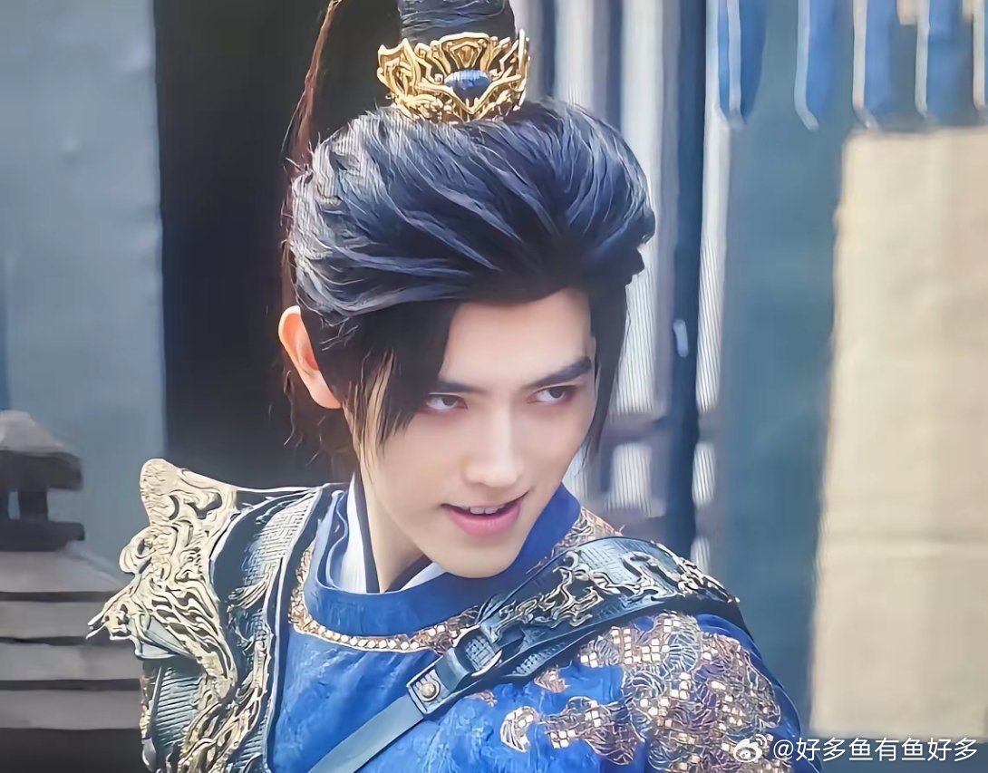 对不起，迪丽热巴我真的要弃剧“白日提灯”了不是因为男主是陈飞宇而是我真的接受不了