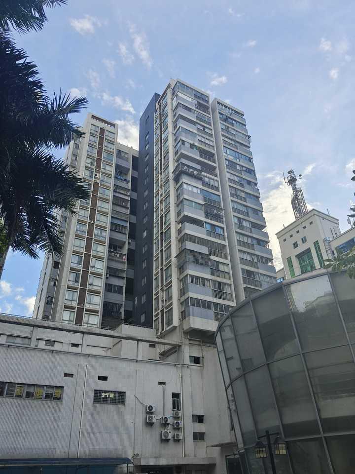 万万没想到！地铁口小户型忍痛折价出手
原本安稳的小日子，被突如其来的难题打乱。[