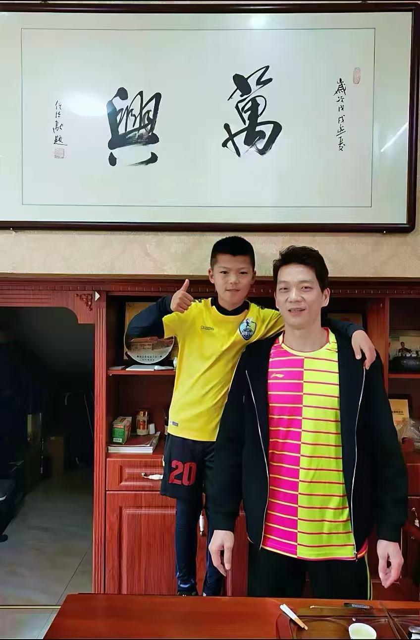 2026年6月21号农历5月初七好日子一家人刘凯源 @@泉州万兴餐饮：刘德庭