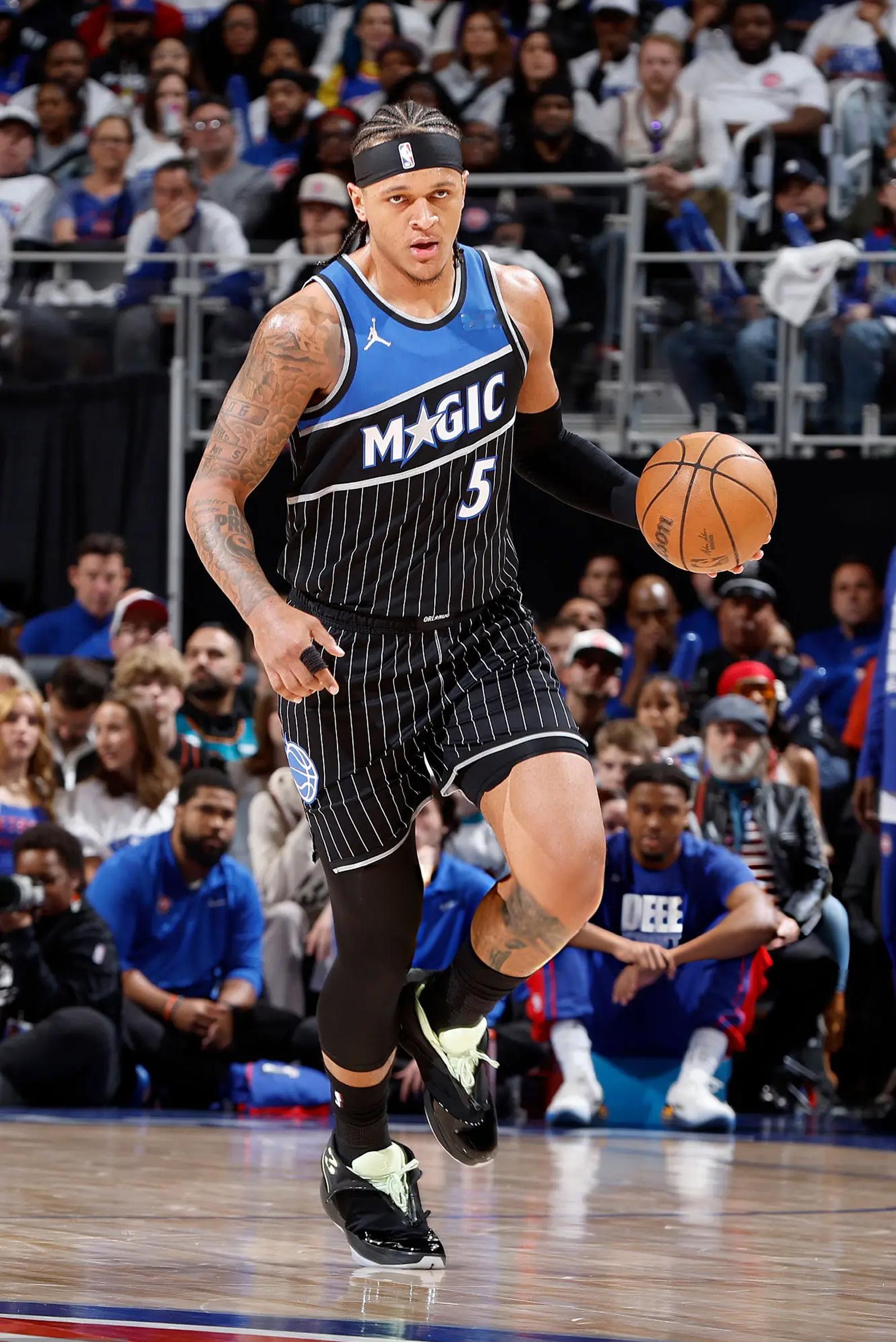 保罗·班凯罗 · Air Jordan 4028登场37分钟 15投8中 23分