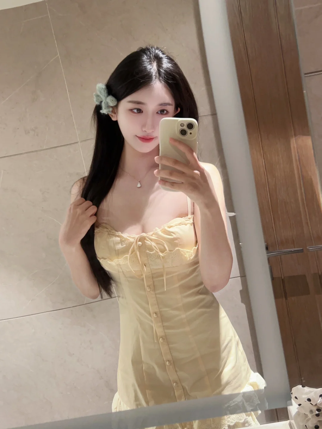毫不费力的奶油色穿搭🐣