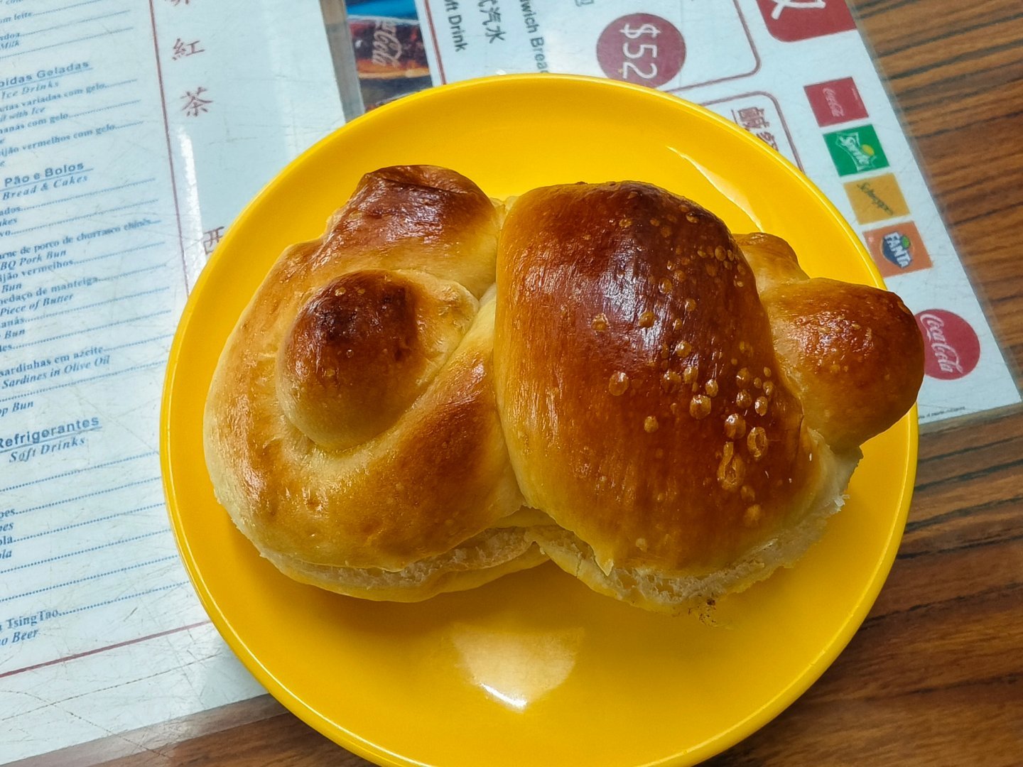 澳门真的太好吃了！随便拐进一家路边的餐包店都能获得满满的幸福感！都说澳门的风吹来