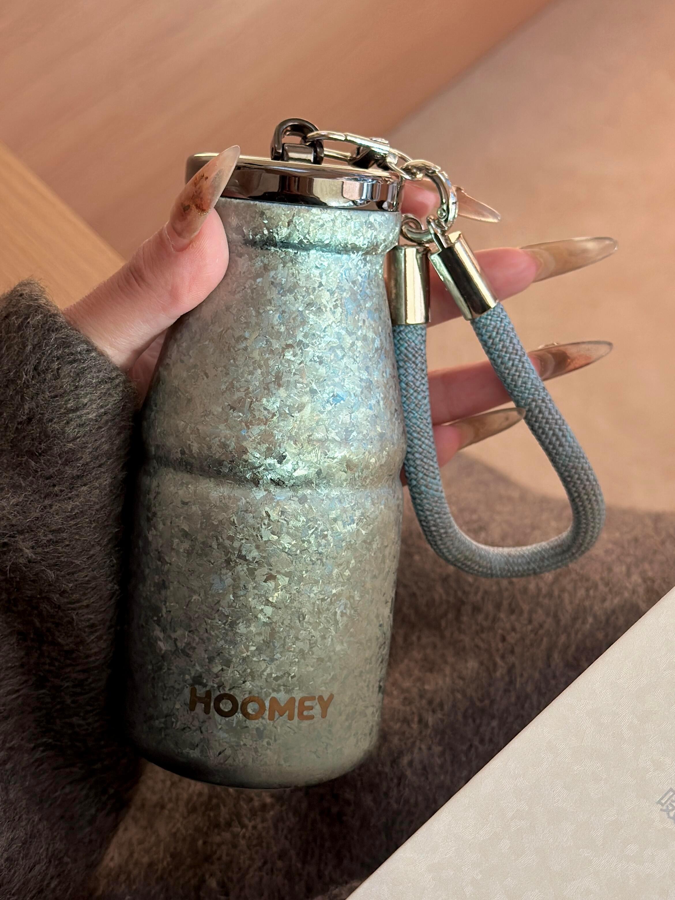 ‧₊˚🩵✩ ₊牛奶瓶造型的钛杯闪闪的蓝美到我了 