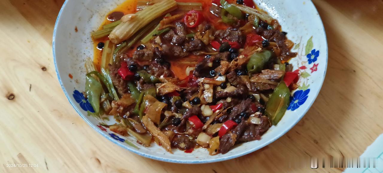 大家好我是一位白血病病人，今年第四年时间，

一个上午去城里拿货时间就过去了，什
