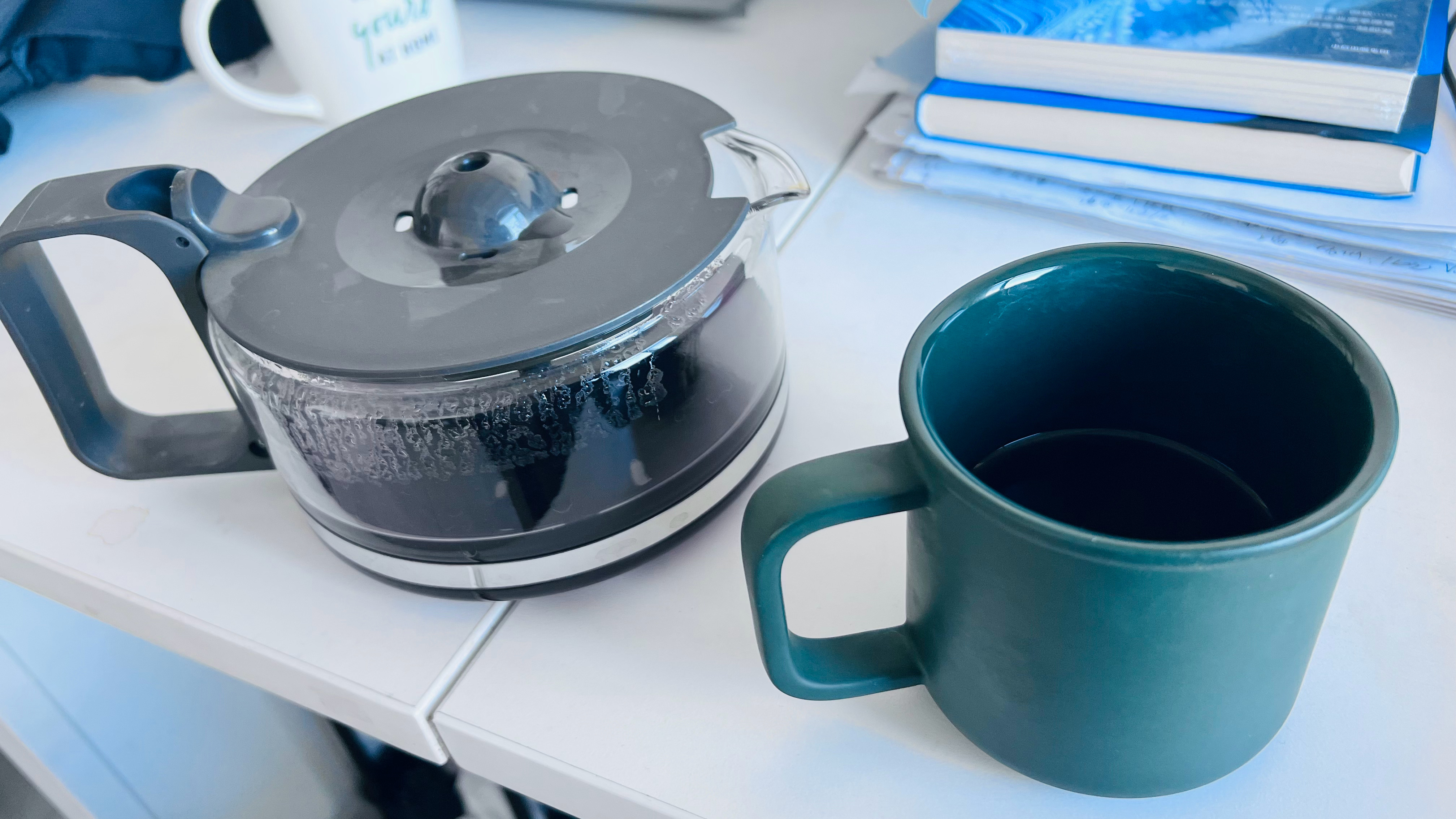 牙买加蓝山咖啡豆+美式滴滤，酸甘苦三味柔和，咖啡因又低，还有清晰的果香、花香、坚