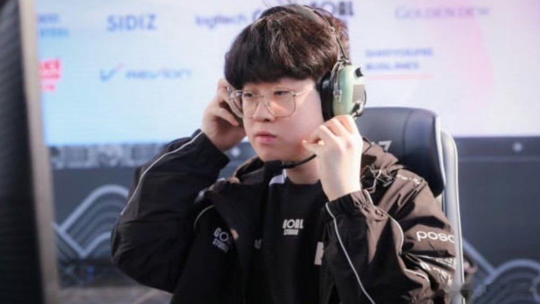 韩国队晋级亚运会英雄联盟半决赛，上单崔祐齐Zeus接受采访时表示：参加亚运会时，
