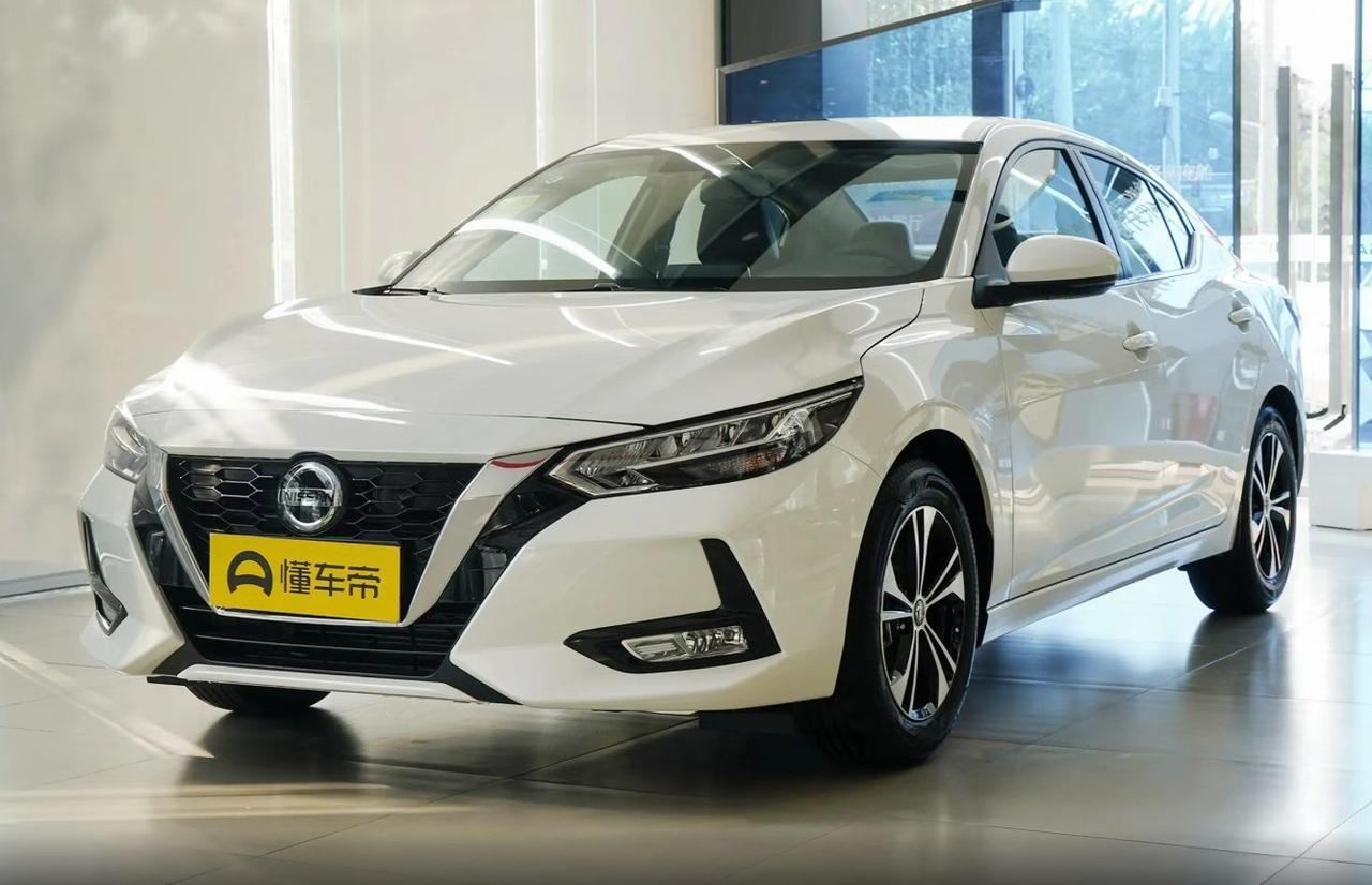 如果你最近在看10万以内代步车，大概率刷到过“轩逸”——这台常年霸榜销量前十的日