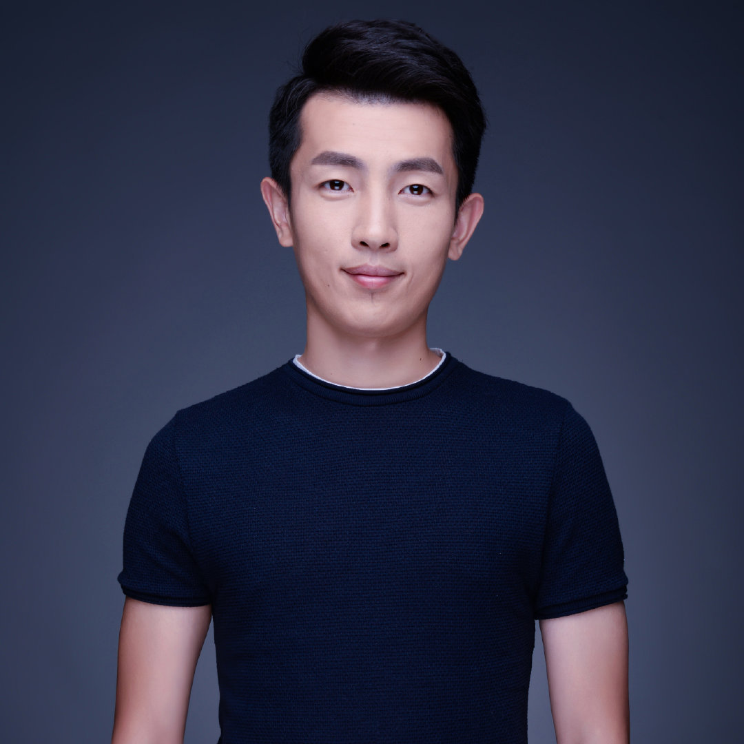 刚用 nano banana 把自己的微博头像做成了贴纸风格，还挺好看的。感觉可