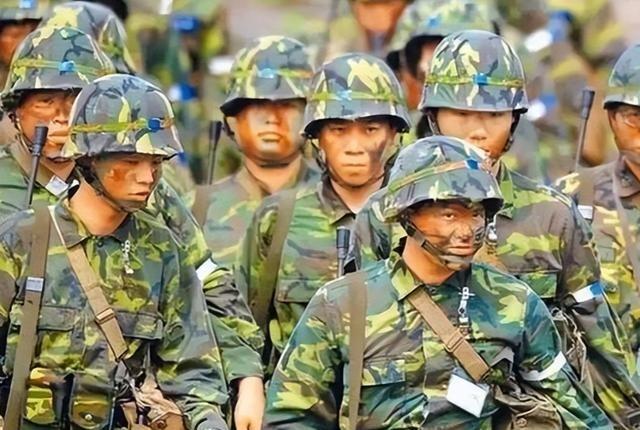 台军将士将面临的尴尬： 若你抵抗人民解放军收复台湾， 被打死了你算谁家的烈士？ 