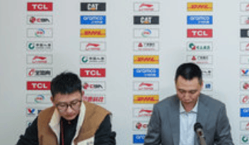 卢伟：我们对防守体系协同性差一点，新来的球员还得多沟通