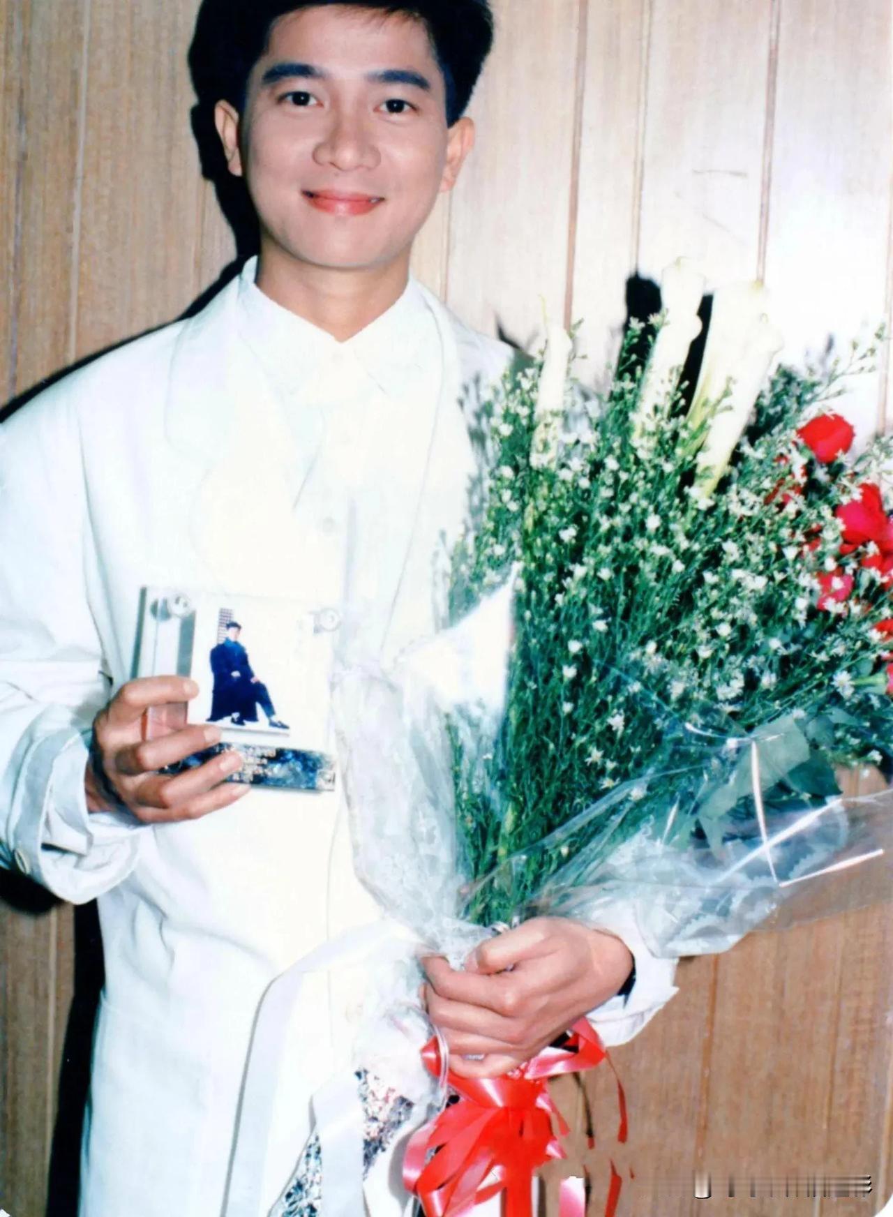 🌸花束相伴，笑容如花💜