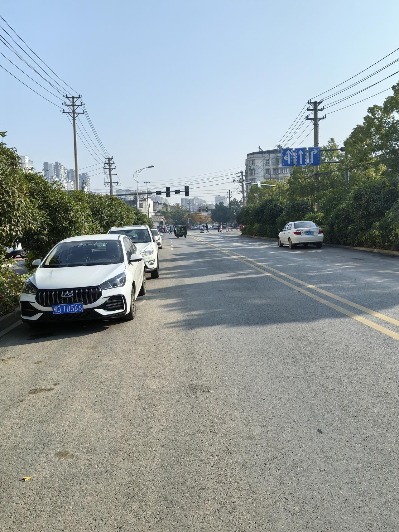 冬日生活打卡季 冬日生活简直太有氛围感了！早晨 7 点，裹着毛绒睡衣煮上一壶陈皮