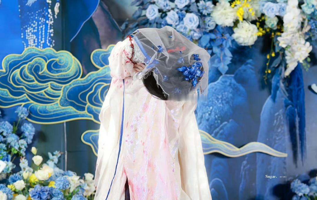鞠婧祎苏绿夏 🍊鞠婧祎阿黛微微发烫的屏幕是你拥抱我的温度​​​