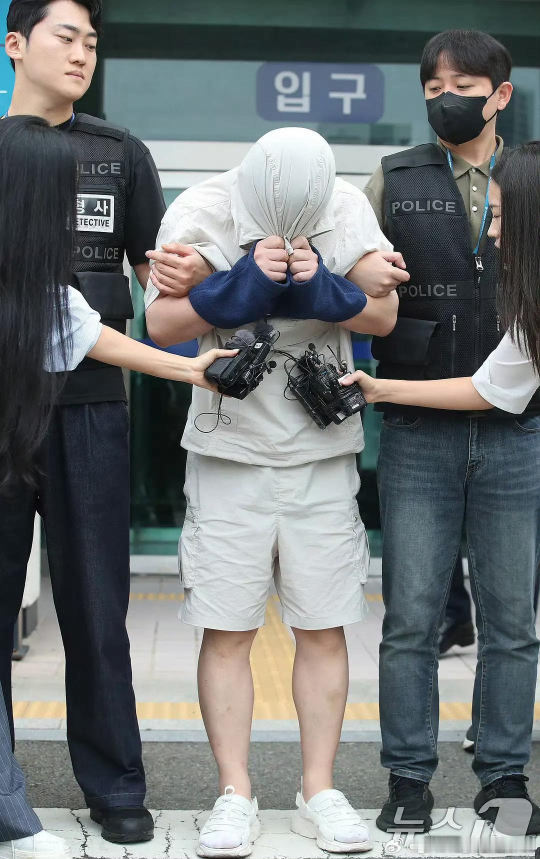韩媒最新报道：杀害在韩女大学生的凶手郑昌圣 最新辩解是女生要求和他结婚，在此过程