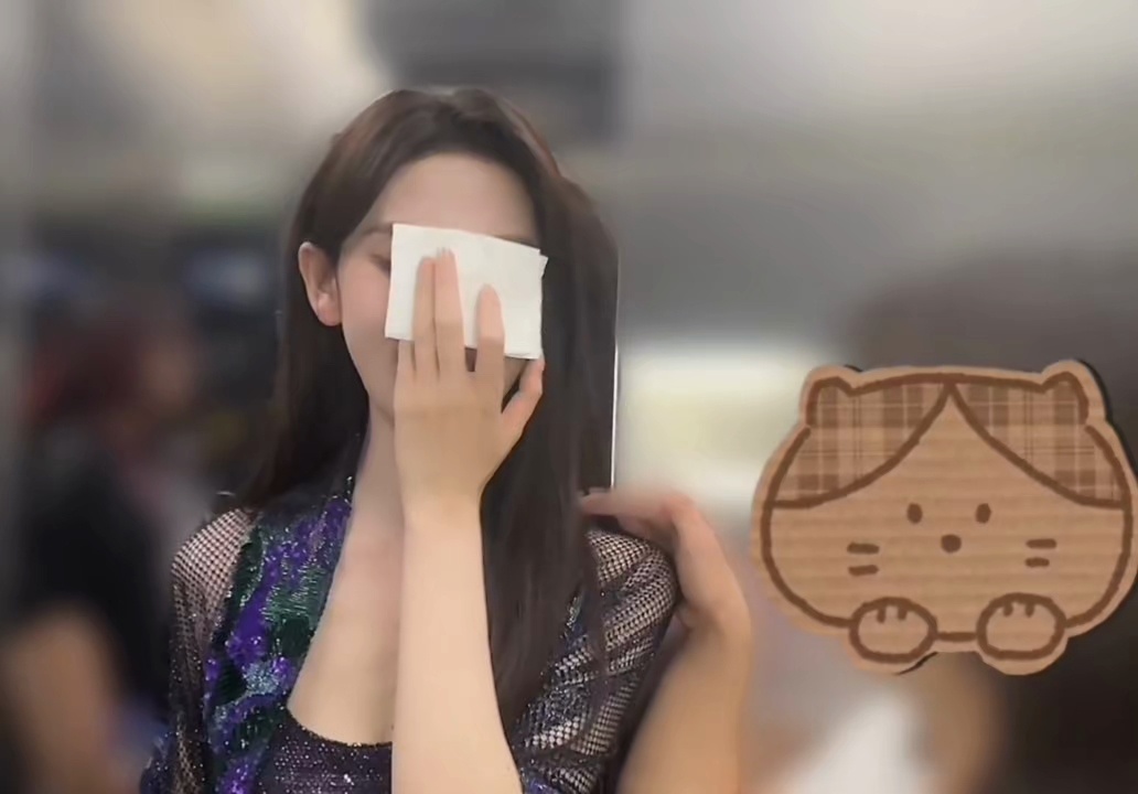 看完这两段不想哭的你们赢了。 